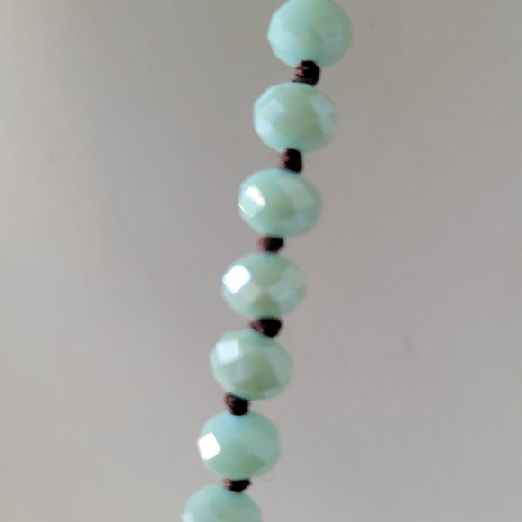 Extended Druzy Stone Beaded Necklace (Sea Green) - Picture 7 of 8